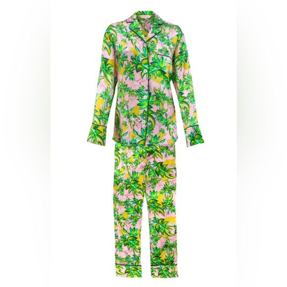 The Beverly Hills Hotel Other - NWOT The Beverly Hills Hotel by Shh Silk x Nichita Dorchester Collection